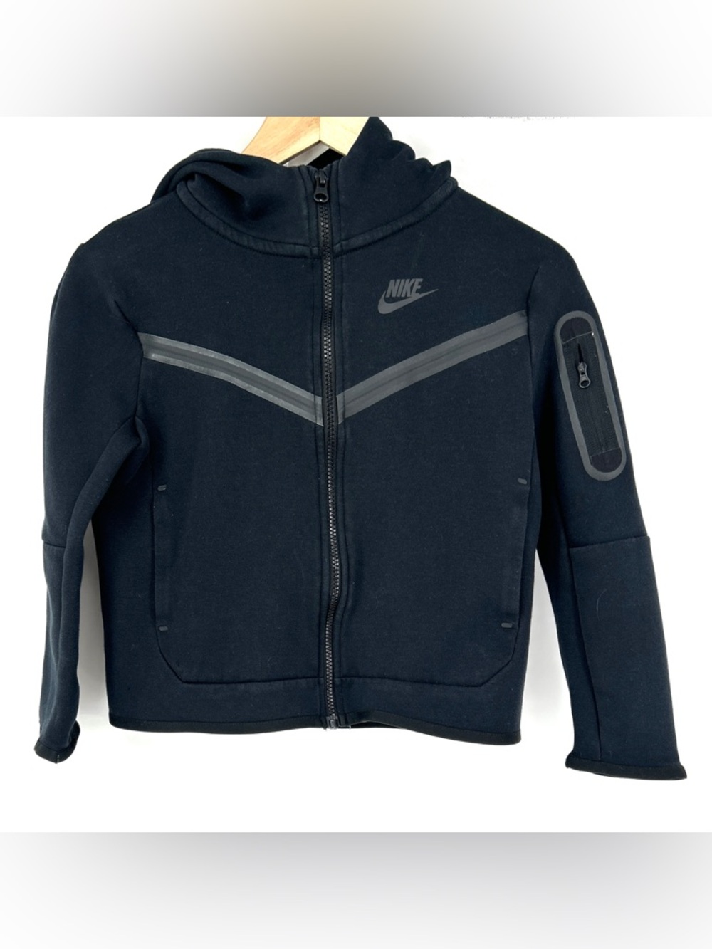Nike Sportswear Tech Kids' Full-Zip Hoodie Size small S black